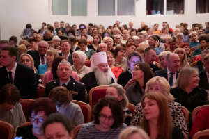 Владыка Тихон посетил праздничное мероприятие, посвященное Международному женскому дню